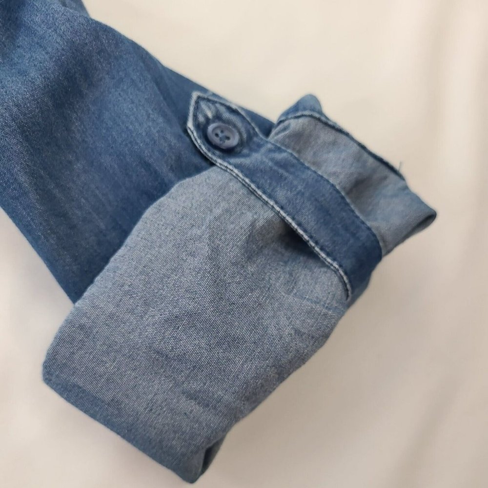 AMERICAN RAG Denim Button Up Shirt Women's XS Blouse Top Button Blue Frayed Edge - Picture 3 of 13